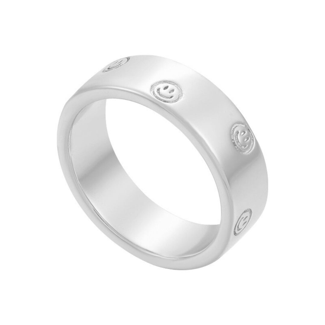 All Smiles Ring - EVRYJEWELS